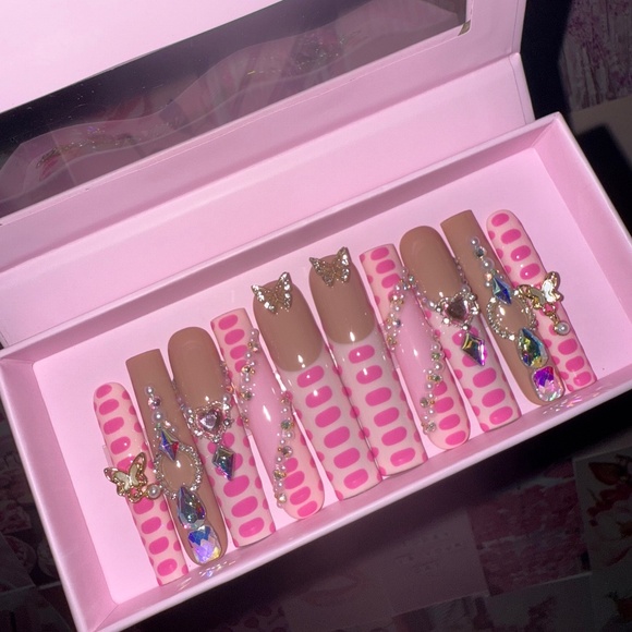 Pink Design Rhinestone Butterfly XLong Press On Nails
